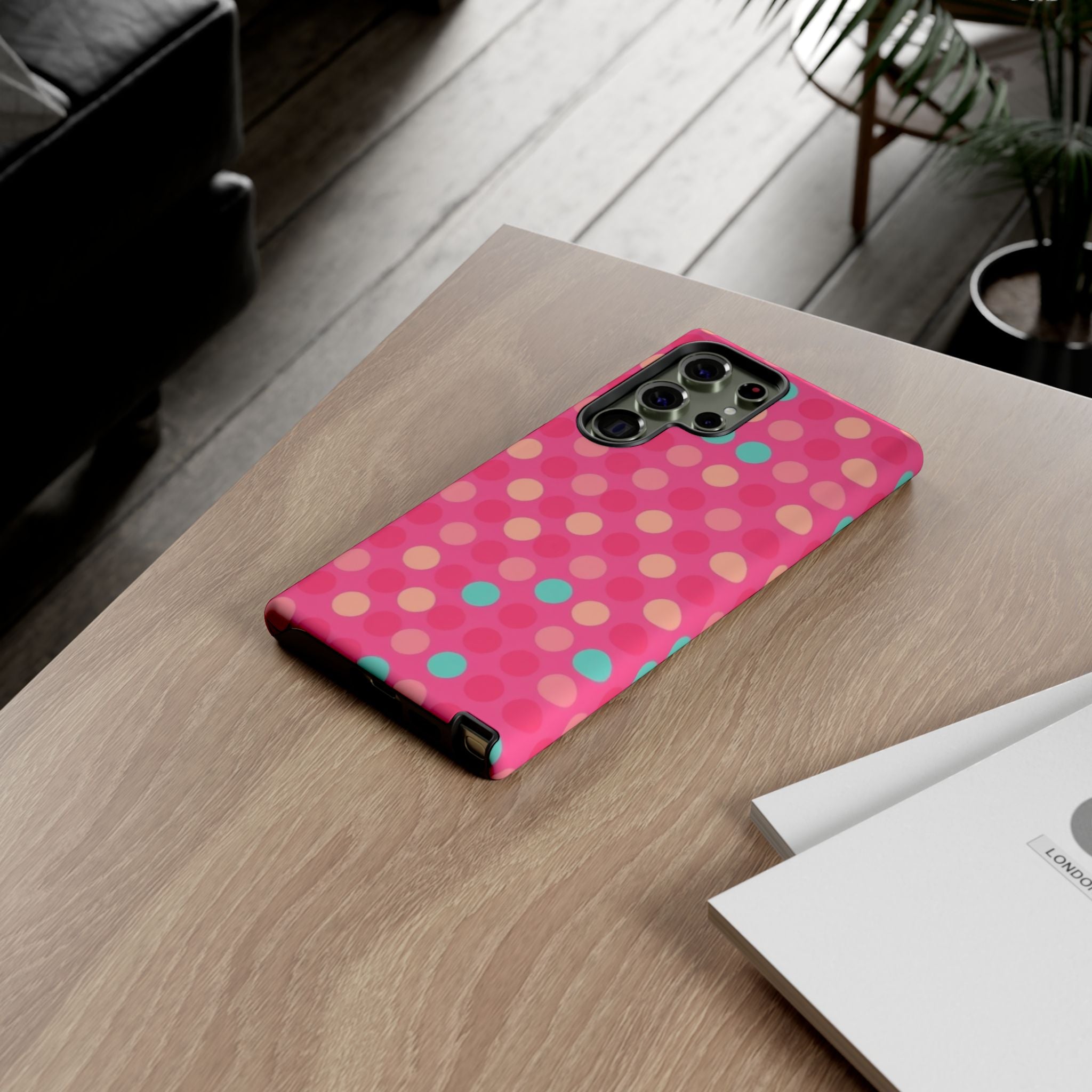 Android OR iPhone Protective Cases - Retro Polka Dots Pattern Tough Case
