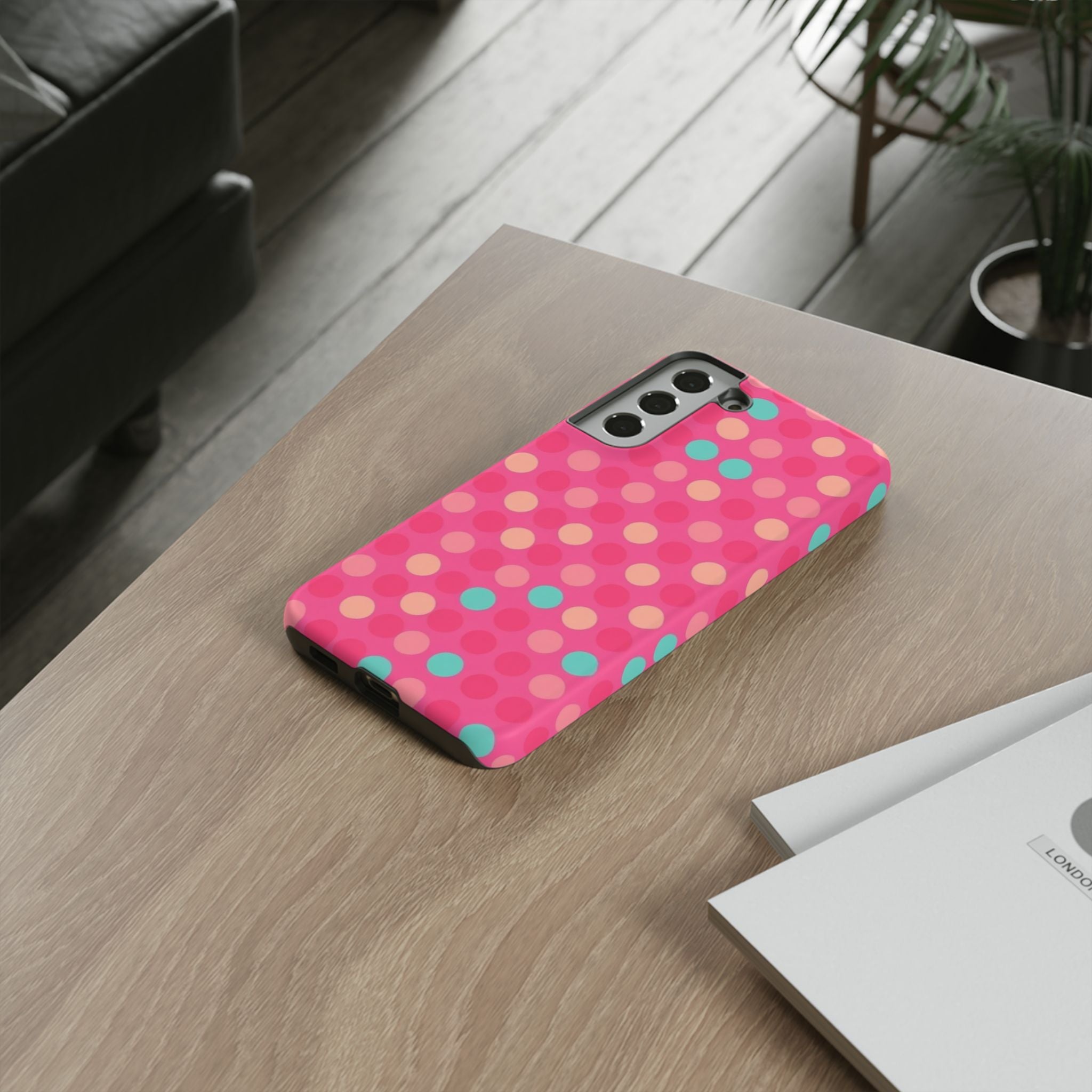 Android OR iPhone Protective Cases - Retro Polka Dots Pattern Tough Case