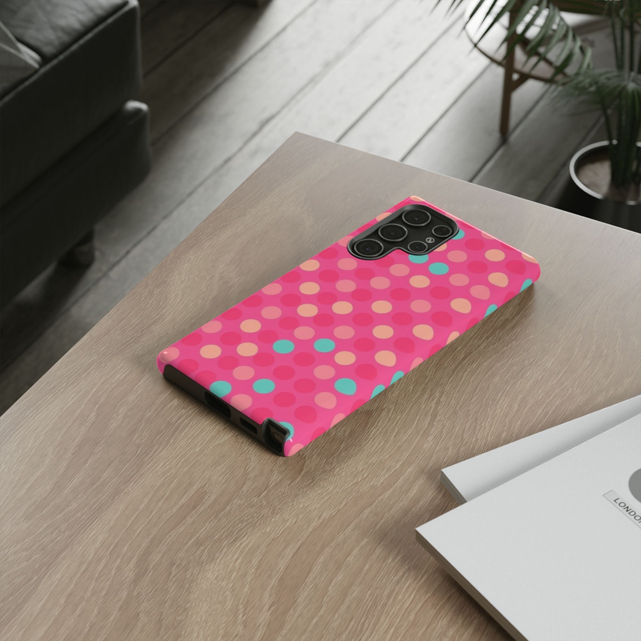 Android OR iPhone Protective Cases - Retro Polka Dots Pattern Tough Case