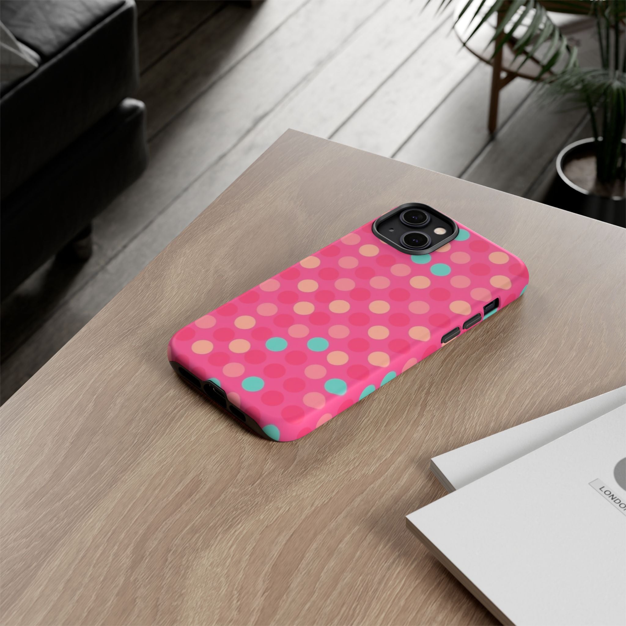 Android OR iPhone Protective Cases - Retro Polka Dots Pattern Tough Case