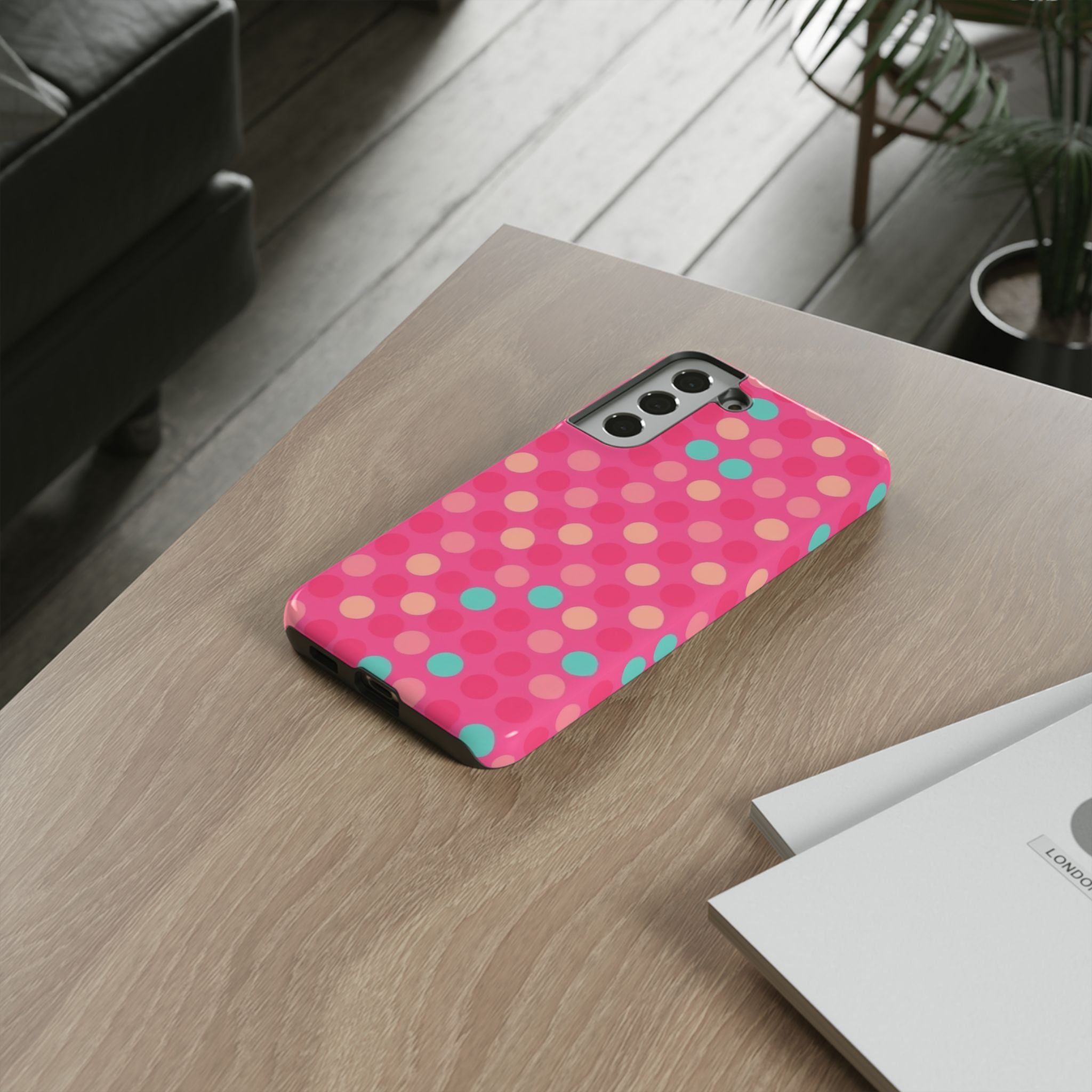 Android OR iPhone Protective Cases - Retro Polka Dots Pattern Tough Case