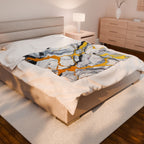 Marble & Gold Print Velveteen Plush Blanket – For Comfort and Warmth