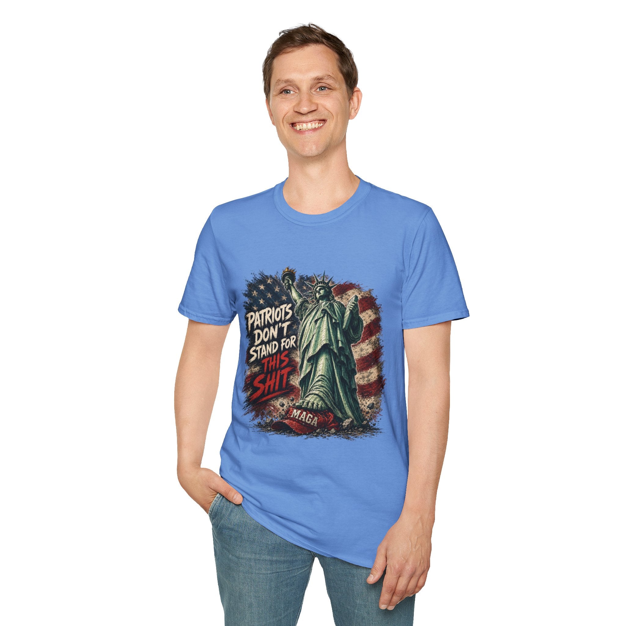 Patriots Don’t Stand For This T-Shirt — Statue of Liberty & Distressed Flag Graphic