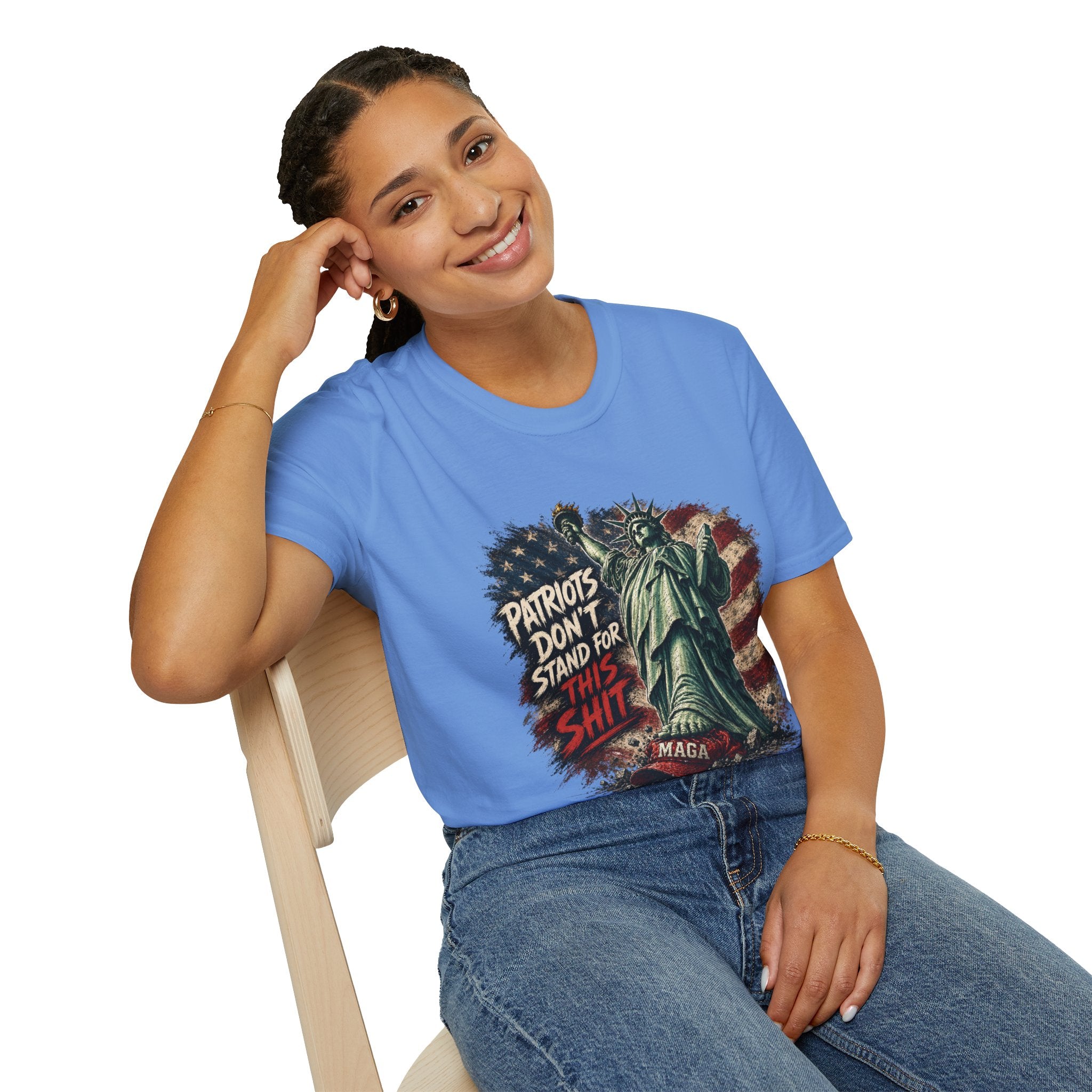 Patriots Don’t Stand For This T-Shirt — Statue of Liberty & Distressed Flag Graphic