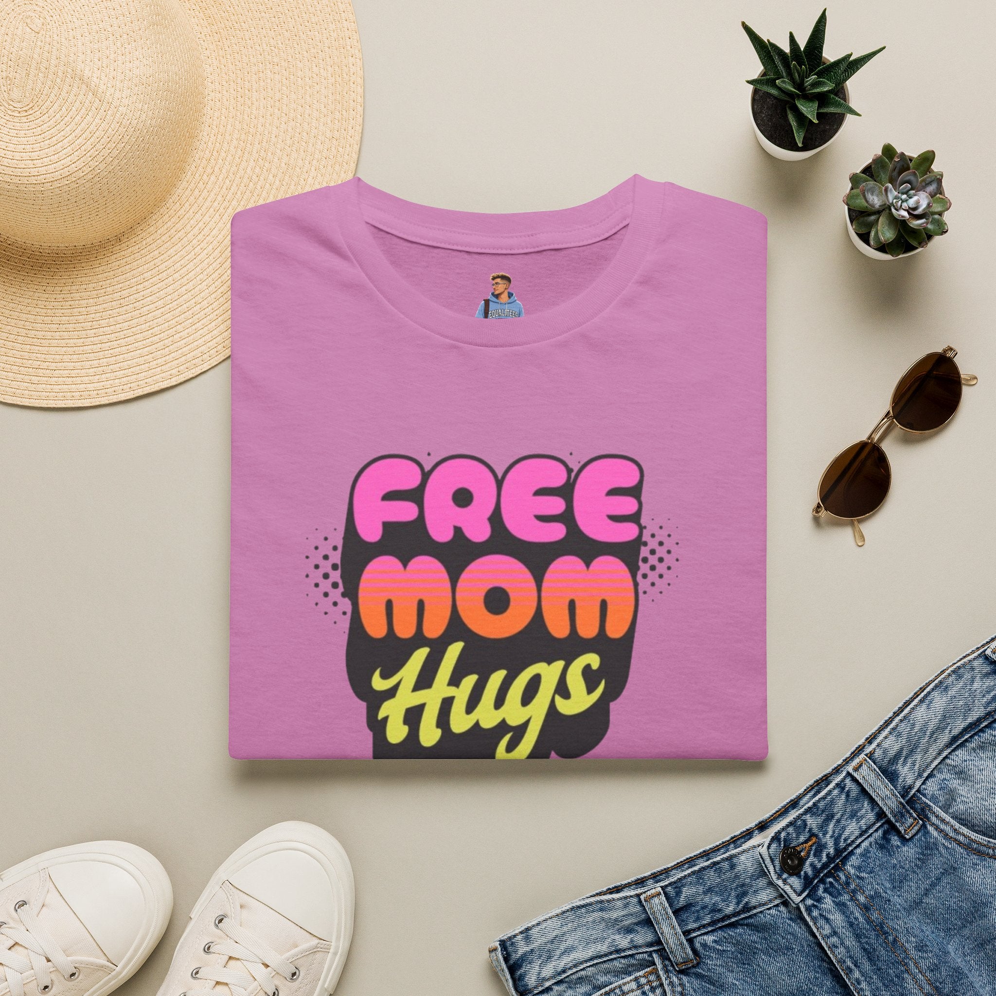 Free Mom Hugs Unisex Softstyle T-Shirt
