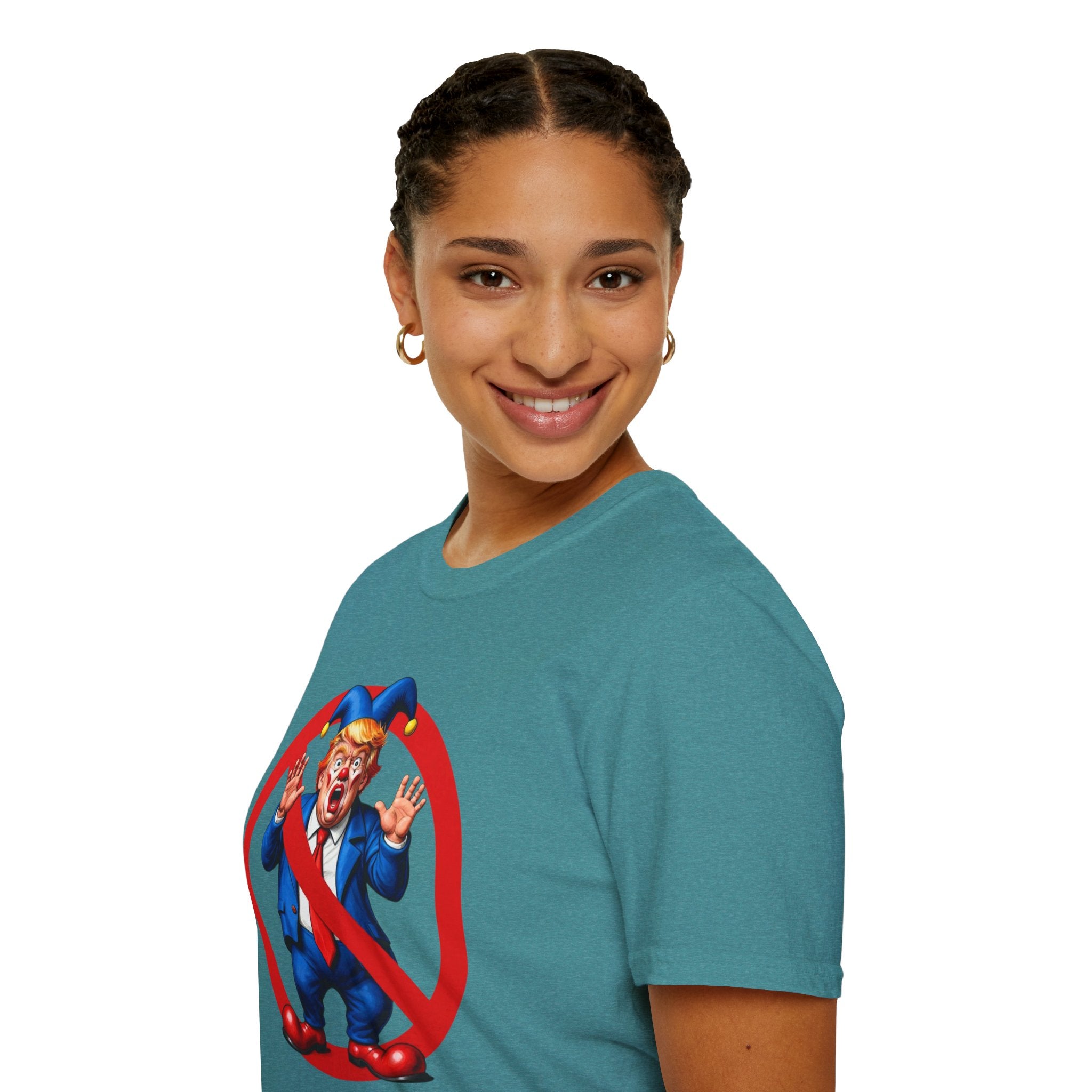 NO CROWN FOR THE CLOWN T-Shirt - NO KINGS IN AMERICA