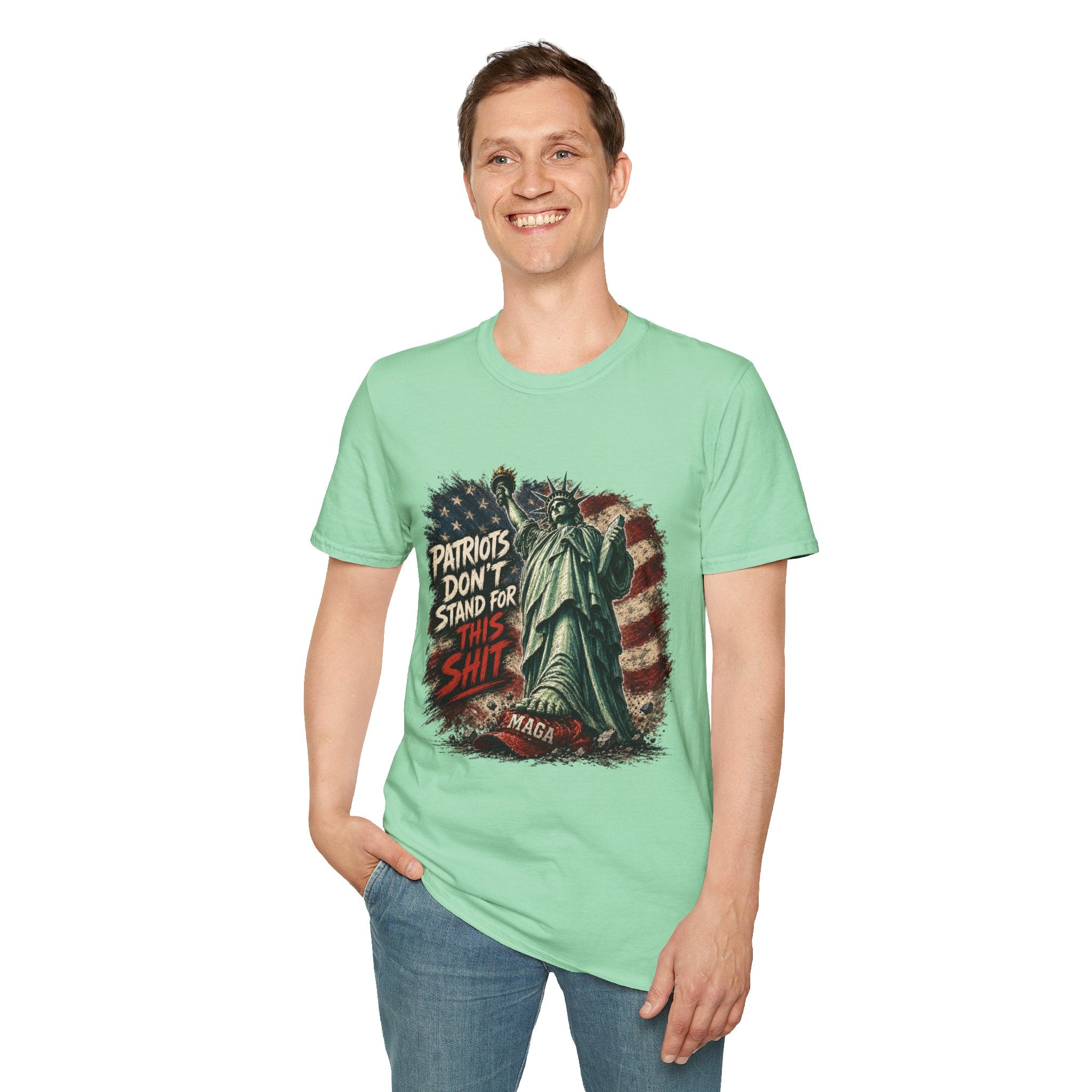 Patriots Don’t Stand For This T-Shirt — Statue of Liberty & Distressed Flag Graphic