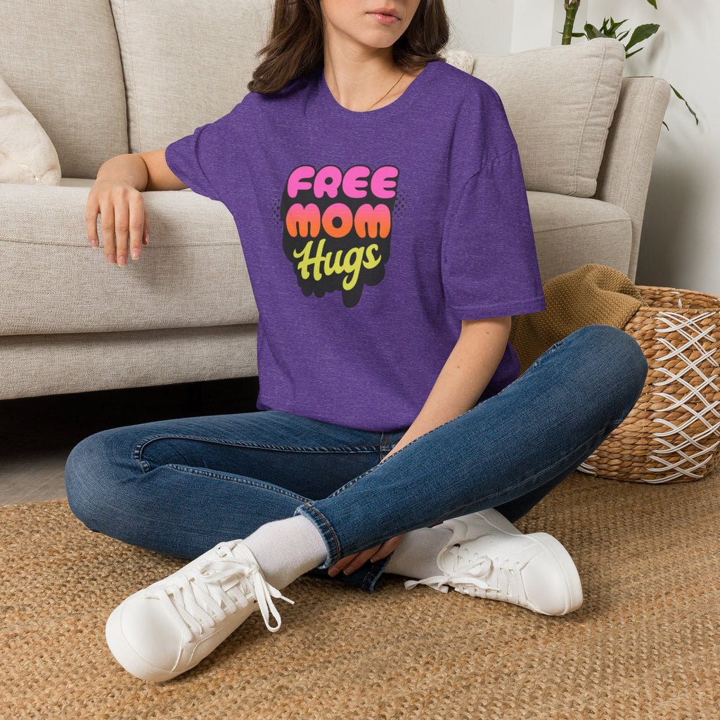 Free Mom Hugs Unisex Softstyle T-Shirt