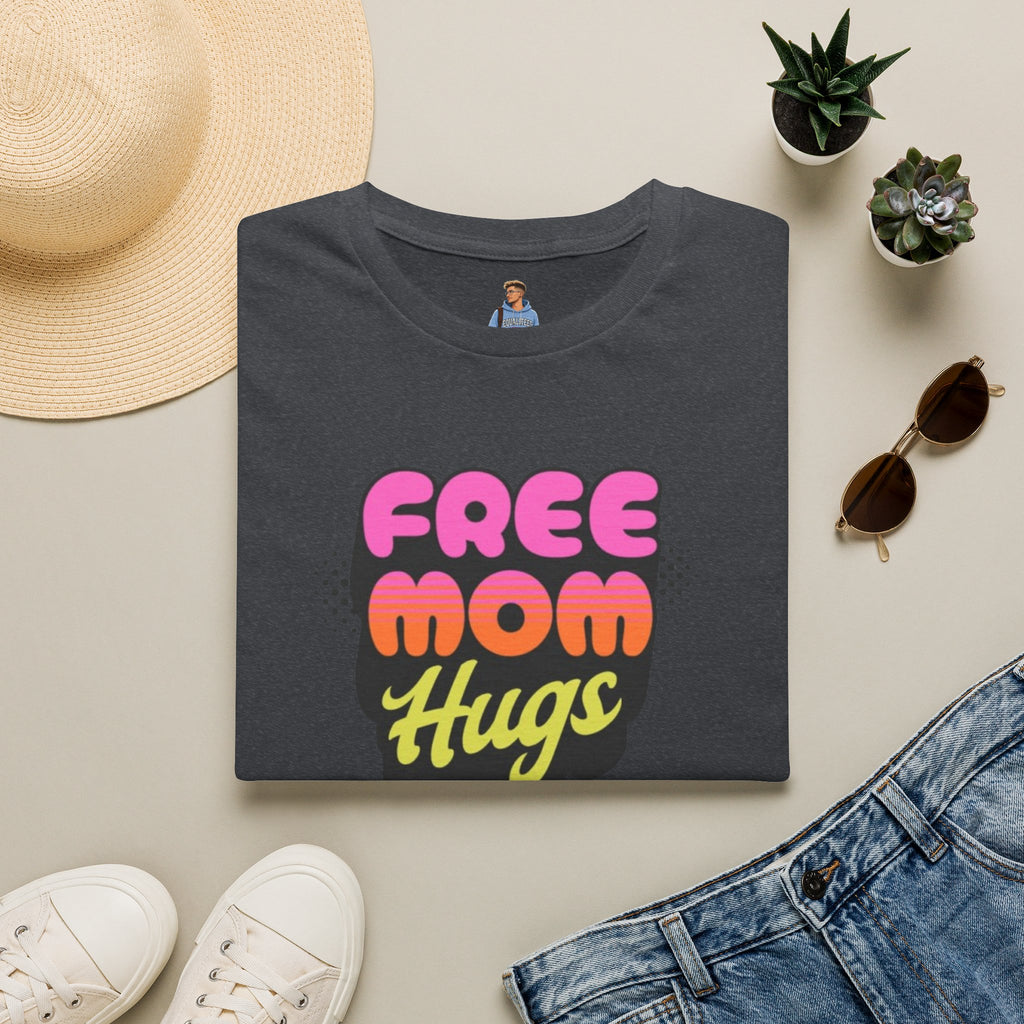 Free Mom Hugs Unisex Softstyle T-Shirt