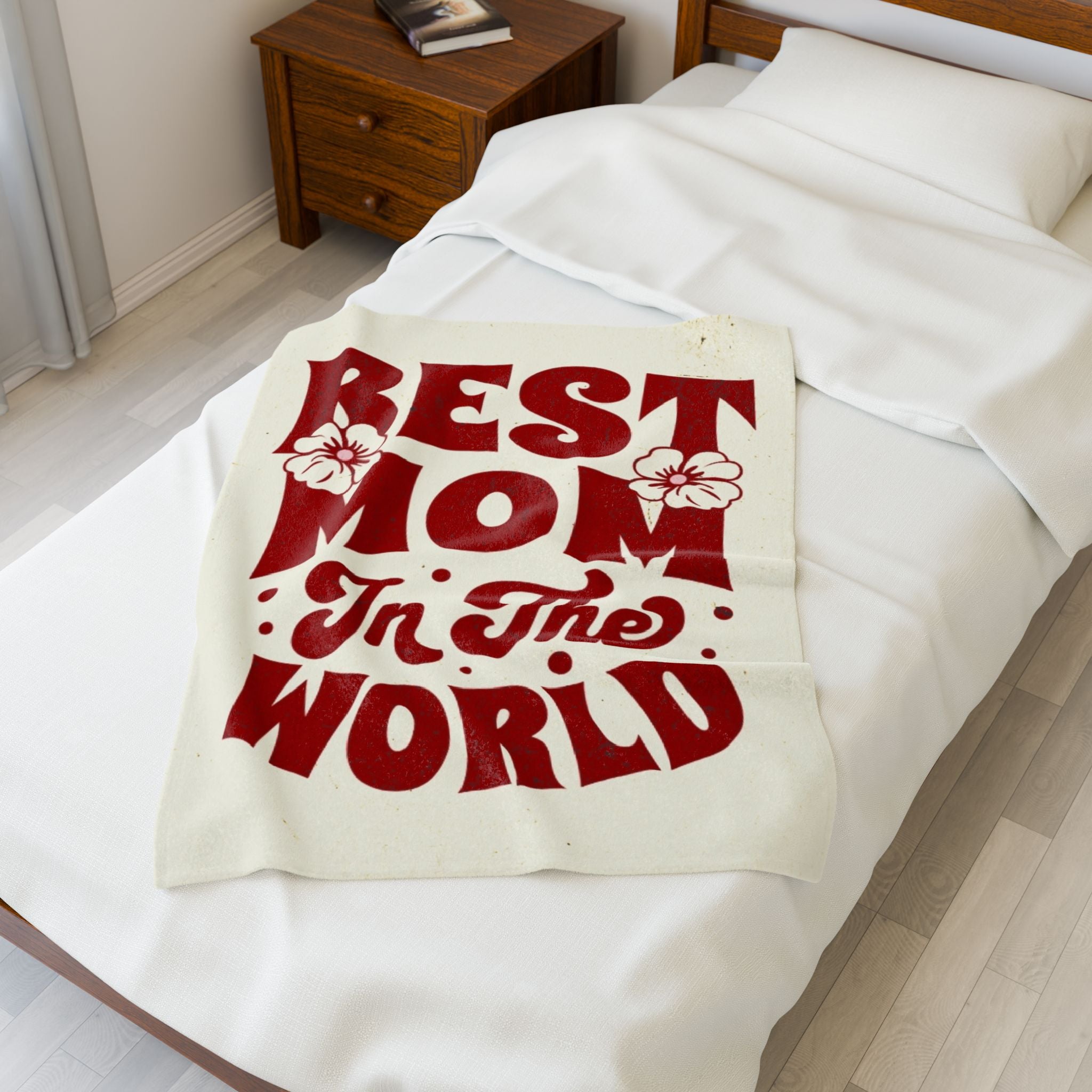 Best Mom In The World Velveteen Plush Blanket