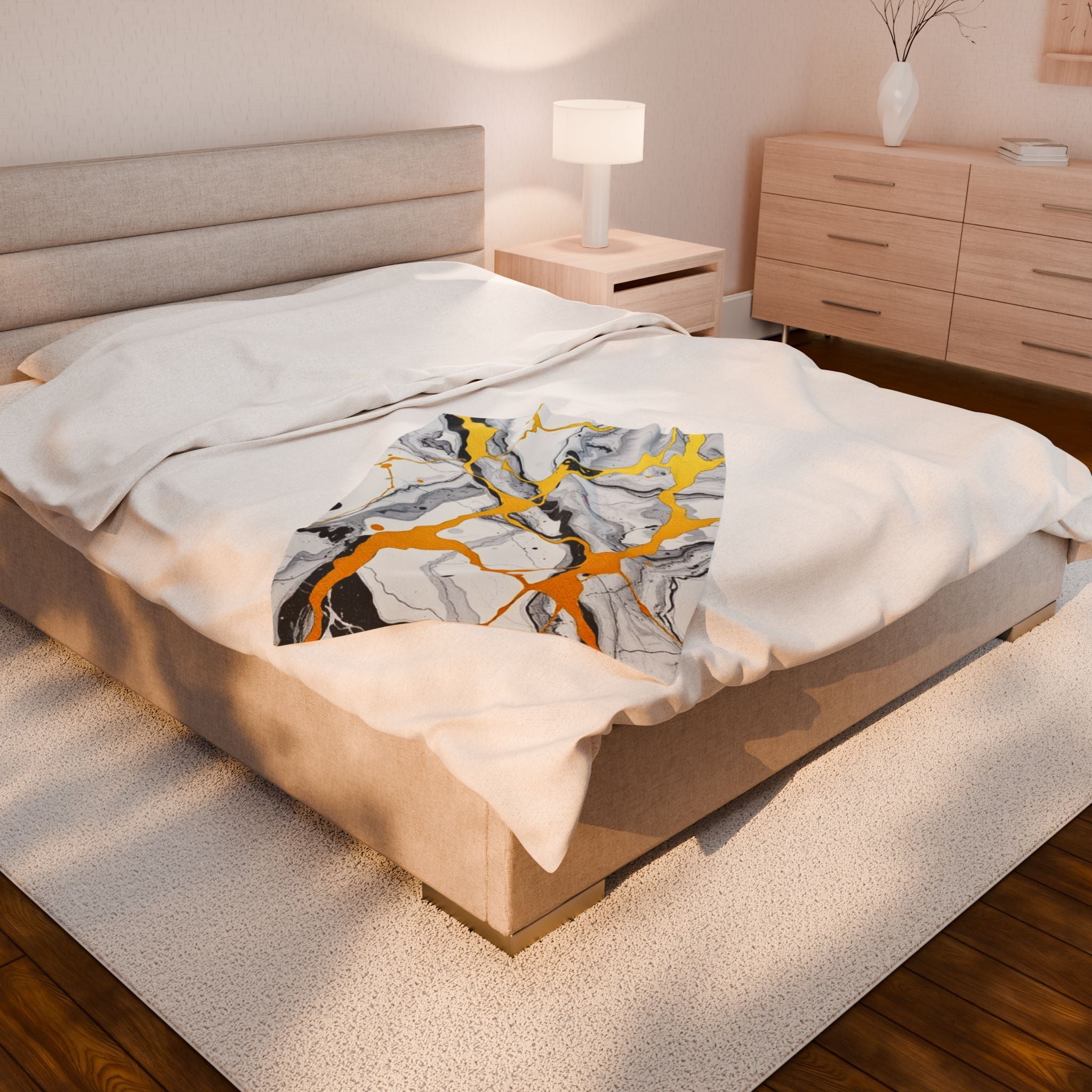 Marble & Gold Print Velveteen Plush Blanket – For Comfort and Warmth