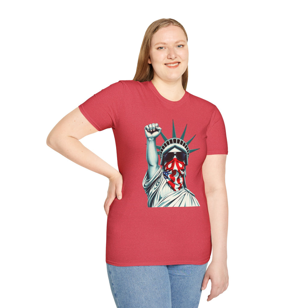 Resist - Patriotic Statue of Liberty T-Shirt - Unisex Softstyle Tee