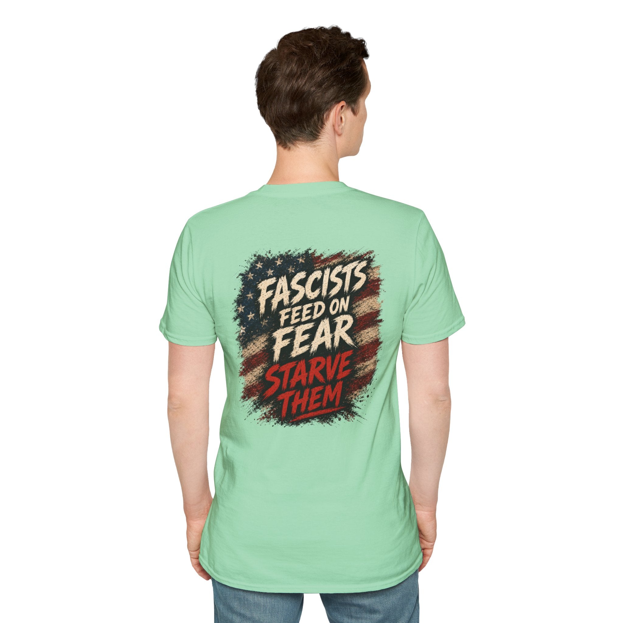 Patriots Don’t Stand For This T-Shirt — Statue of Liberty & Distressed Flag Graphic