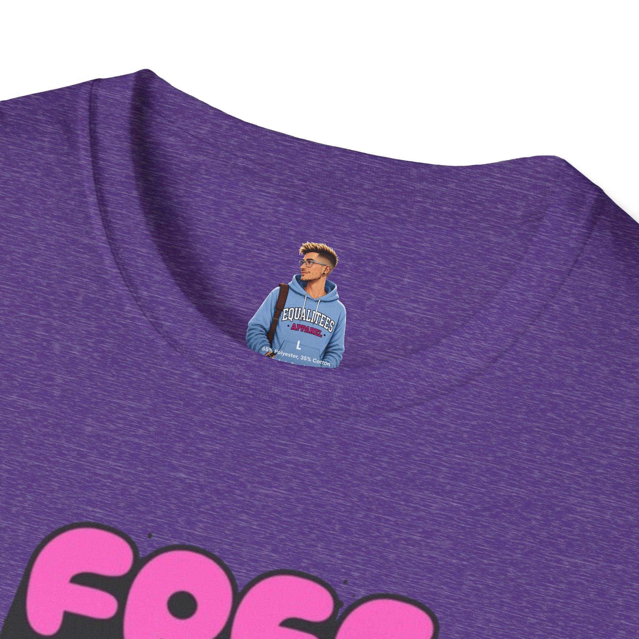 Free Mom Hugs Unisex Softstyle T-Shirt