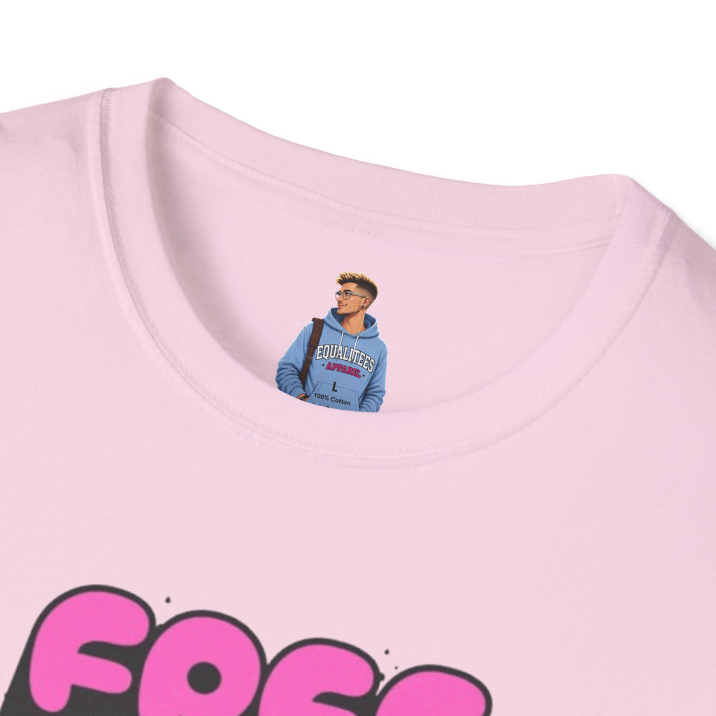 Free Mom Hugs Unisex Softstyle T-Shirt