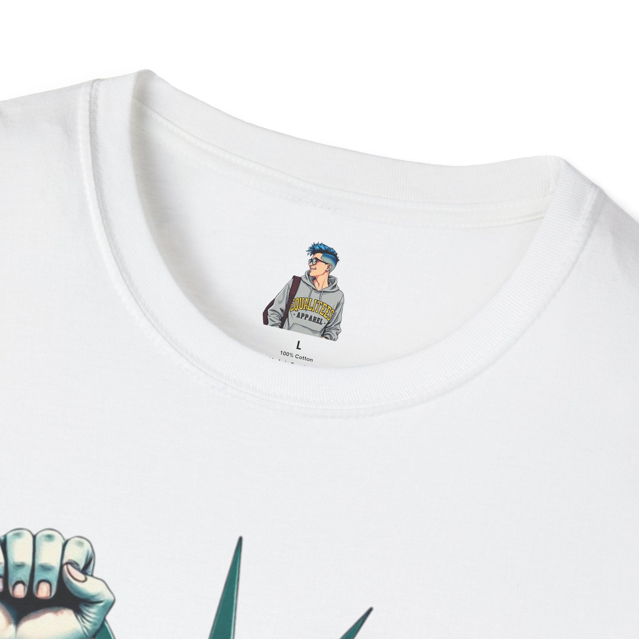 Resist - Patriotic Statue of Liberty T-Shirt - Unisex Softstyle Tee