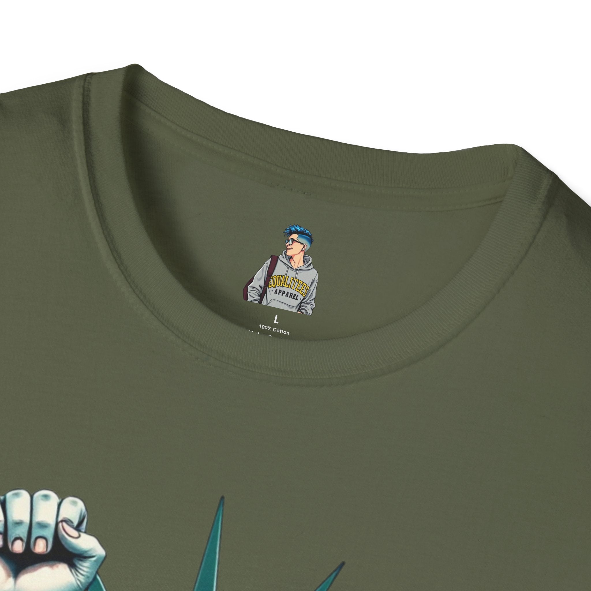 Resist - Patriotic Statue of Liberty T-Shirt - Unisex Softstyle Tee