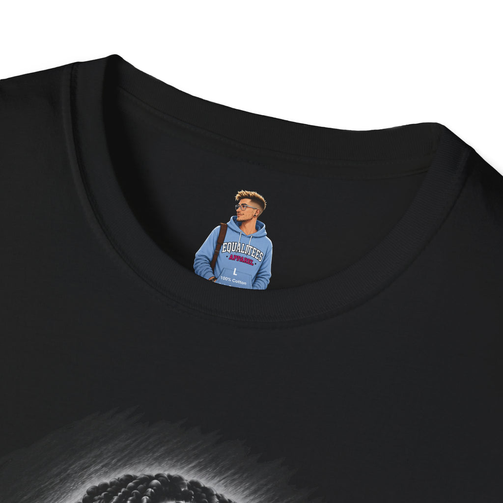 Smiling Portrait Front - In Memory of Pierre Damas Bel T-Shirt