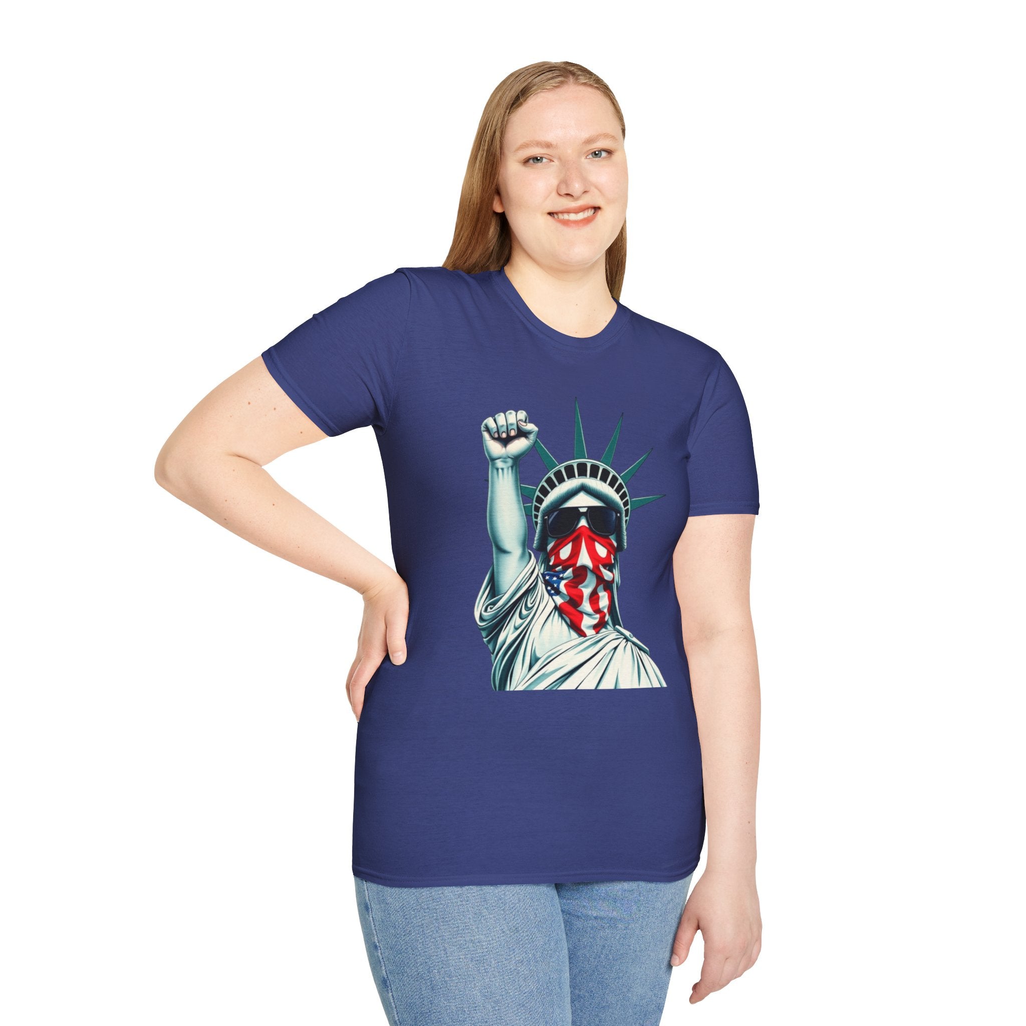Resist - Patriotic Statue of Liberty T-Shirt - Unisex Softstyle Tee