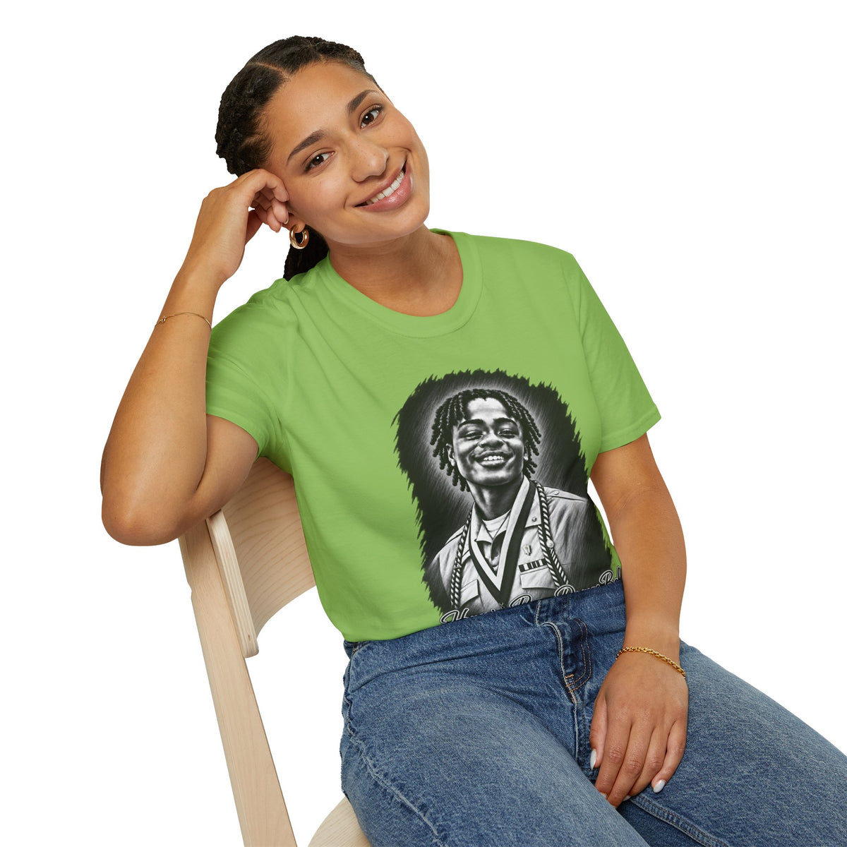 Smiling Portrait Front - In Memory of Pierre Damas Bel T-Shirt