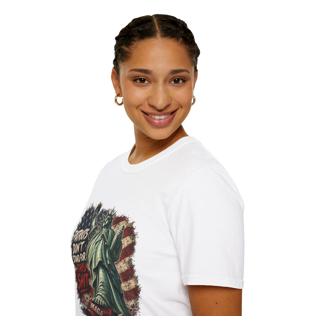Patriots Don’t Stand For This T-Shirt — Statue of Liberty & Distressed Flag Graphic