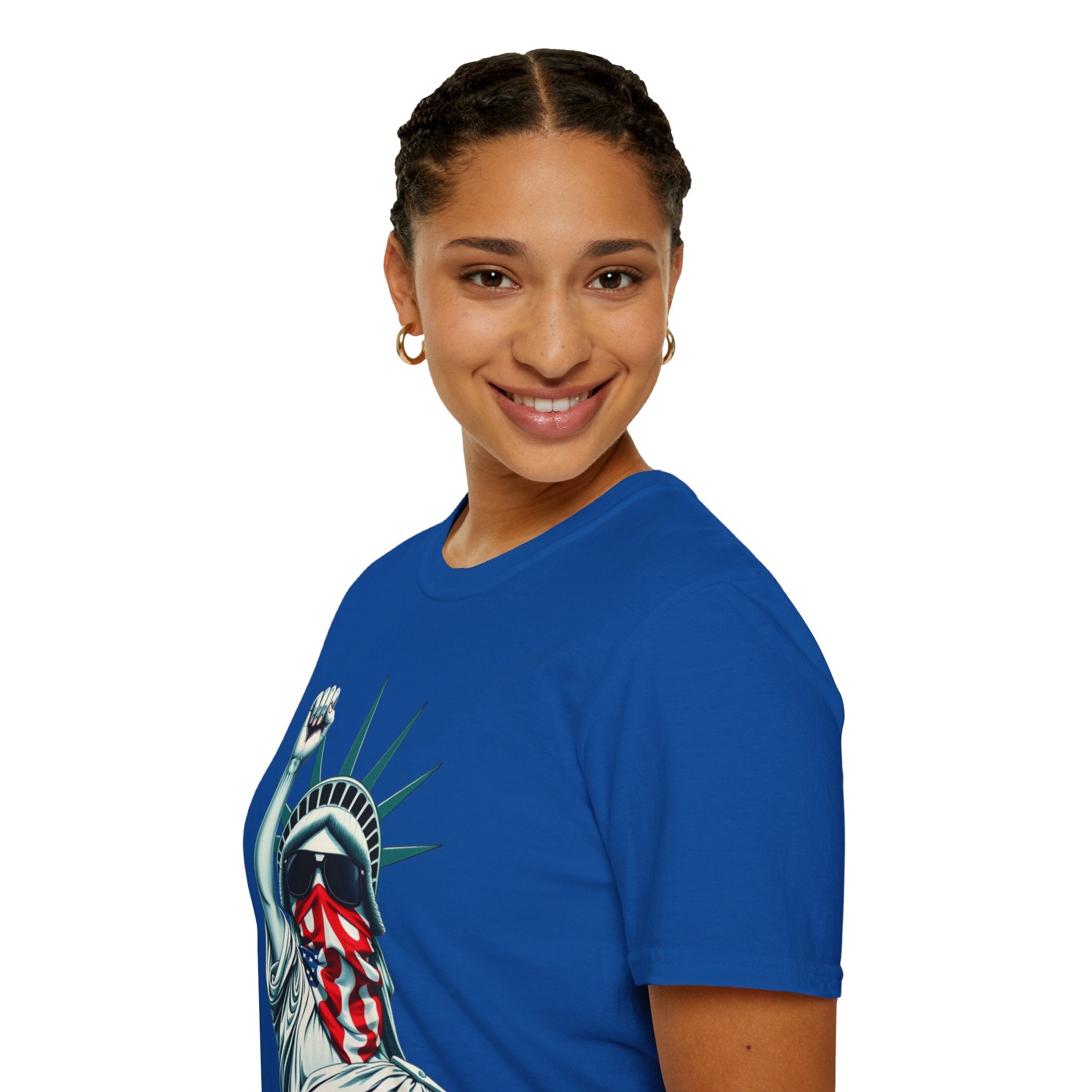 Resist - Patriotic Statue of Liberty T-Shirt - Unisex Softstyle Tee