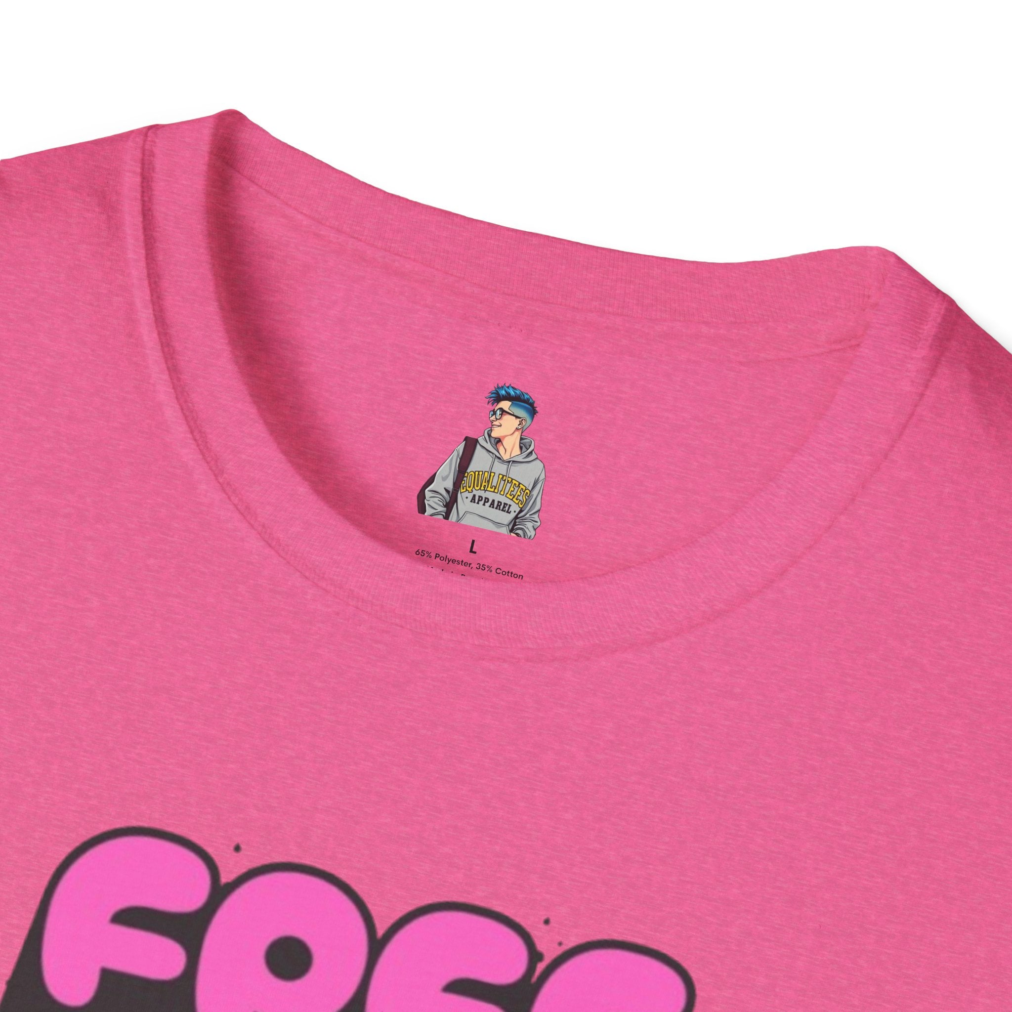 Free Mom Hugs Unisex Softstyle T-Shirt