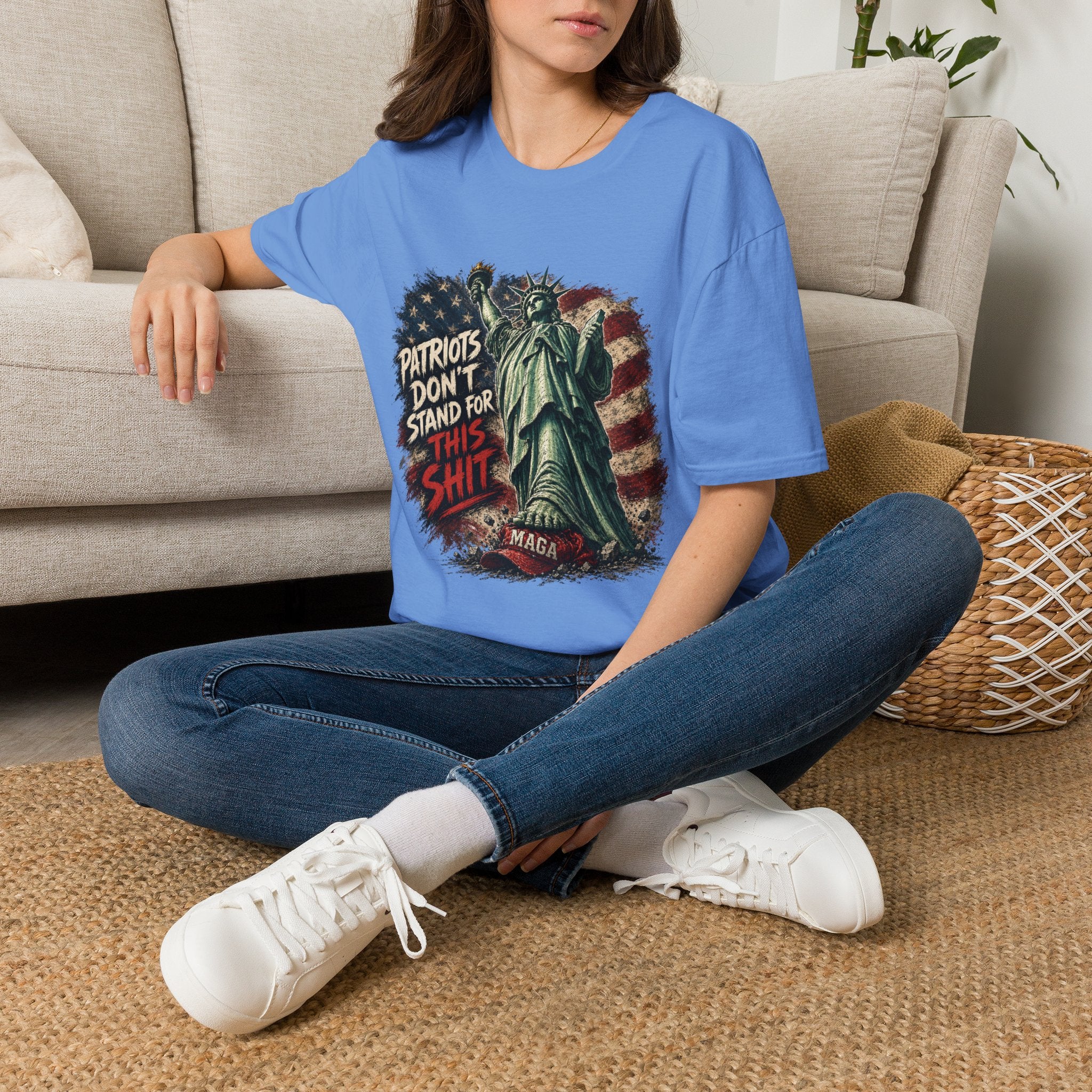 Patriots Don’t Stand For This T-Shirt — Statue of Liberty & Distressed Flag Graphic
