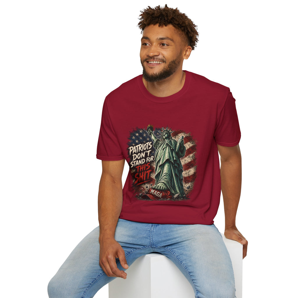 Patriots Don’t Stand For This T-Shirt — Statue of Liberty & Distressed Flag Graphic