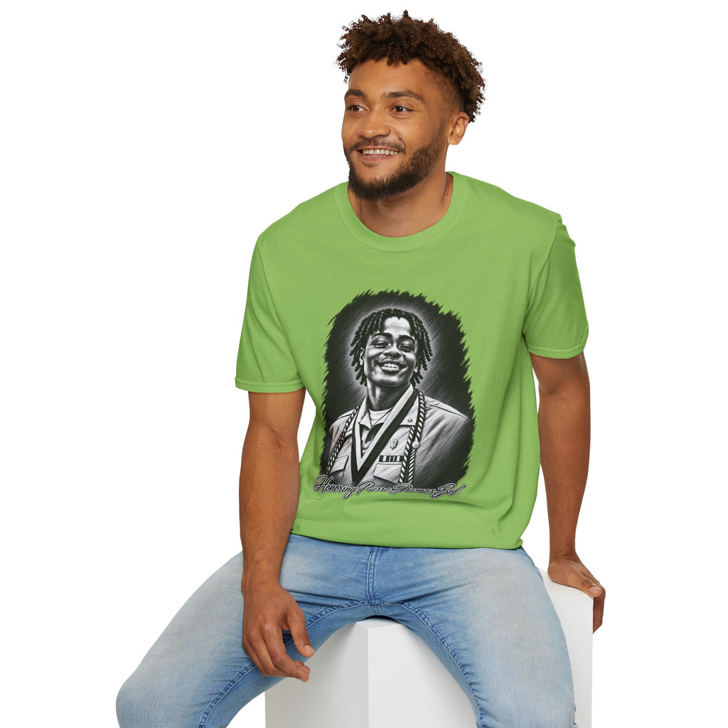 Smiling Portrait Front - In Memory of Pierre Damas Bel T-Shirt